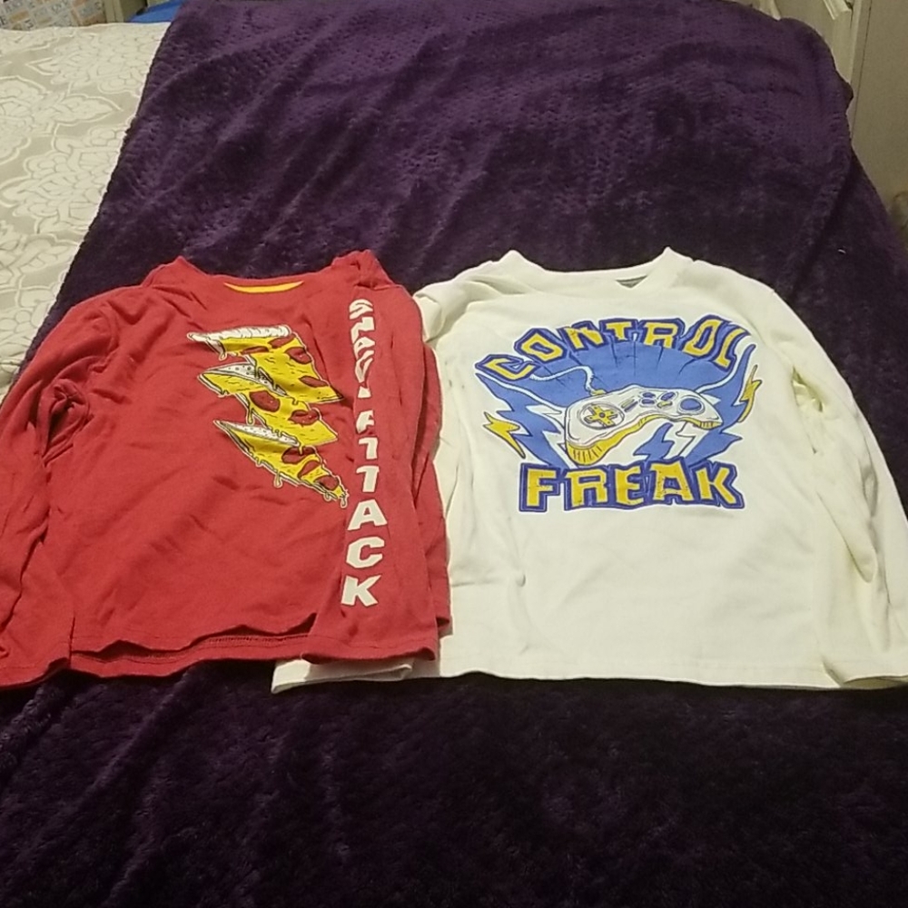 Little  boys long sleeve graphic shirts